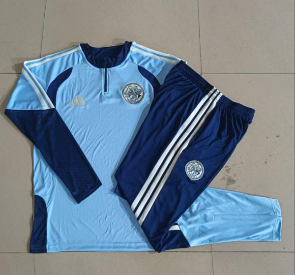 Chándal Ajax Celeste y Azul 26/27